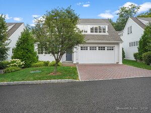 73 Kensett Lane, Unit 73