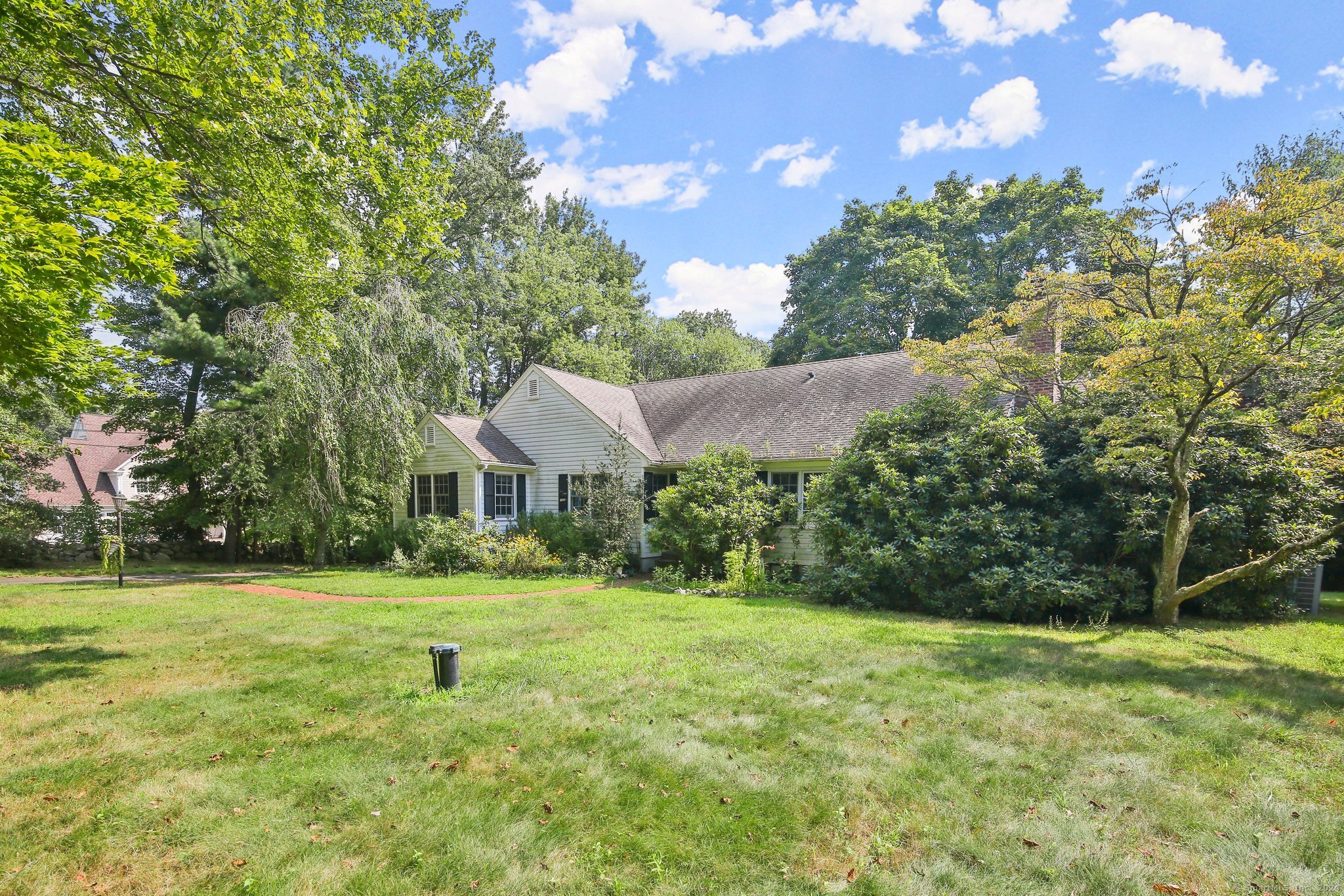 28 Skyview, New Canaan, Connecticut 06840