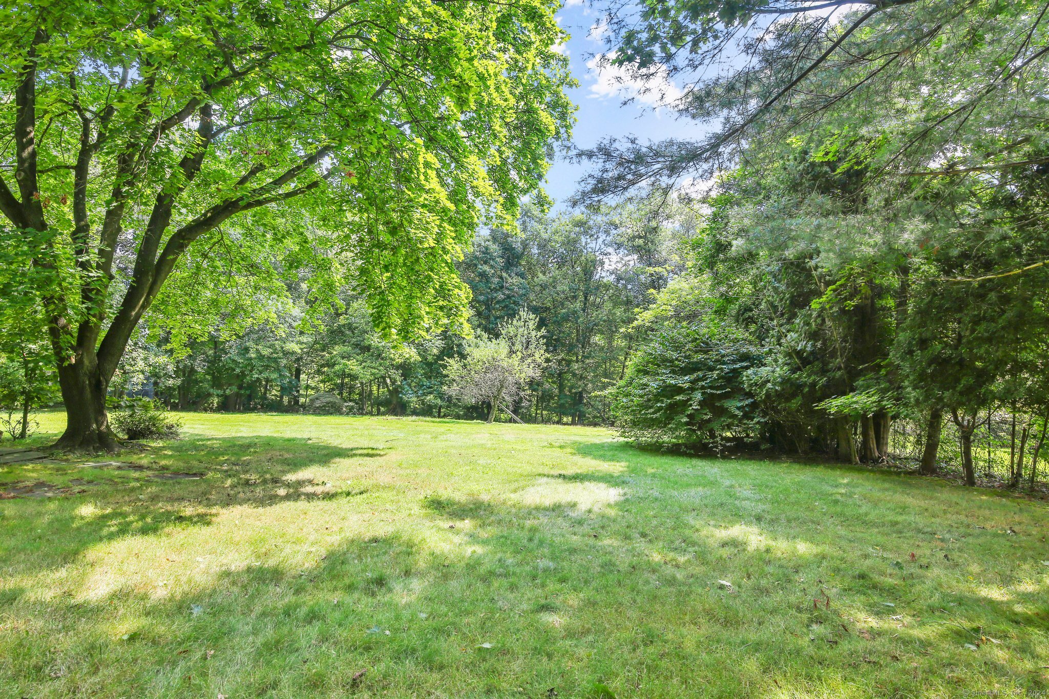 28 Skyview, New Canaan, Connecticut 06840