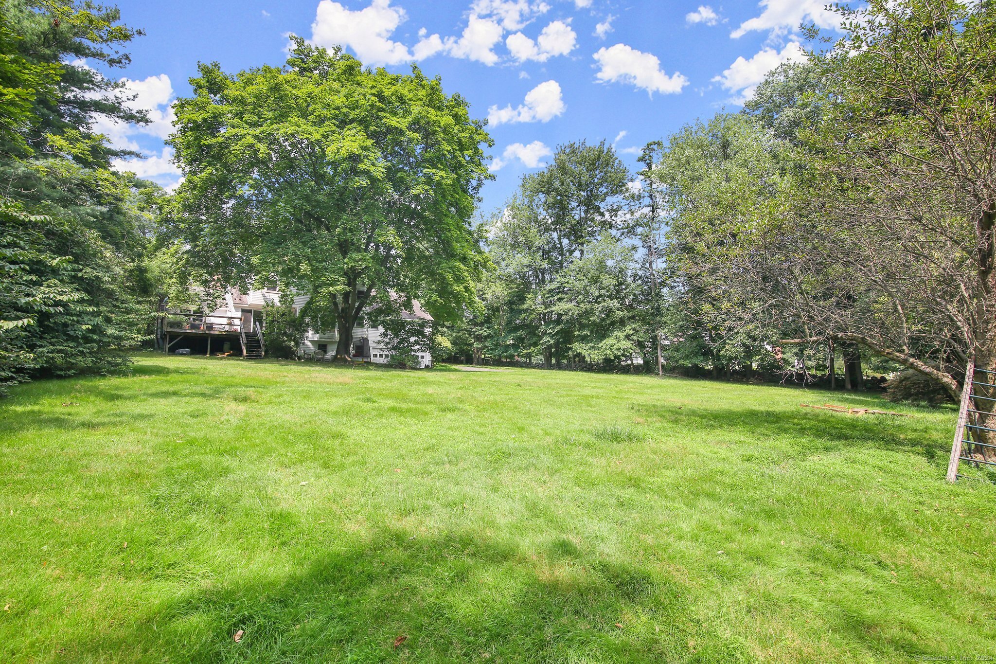 28 Skyview, New Canaan, Connecticut 06840