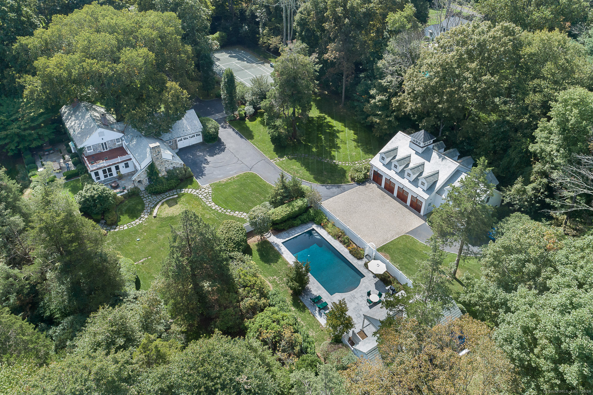 114 Ferris Hill, New Canaan, Connecticut 06840