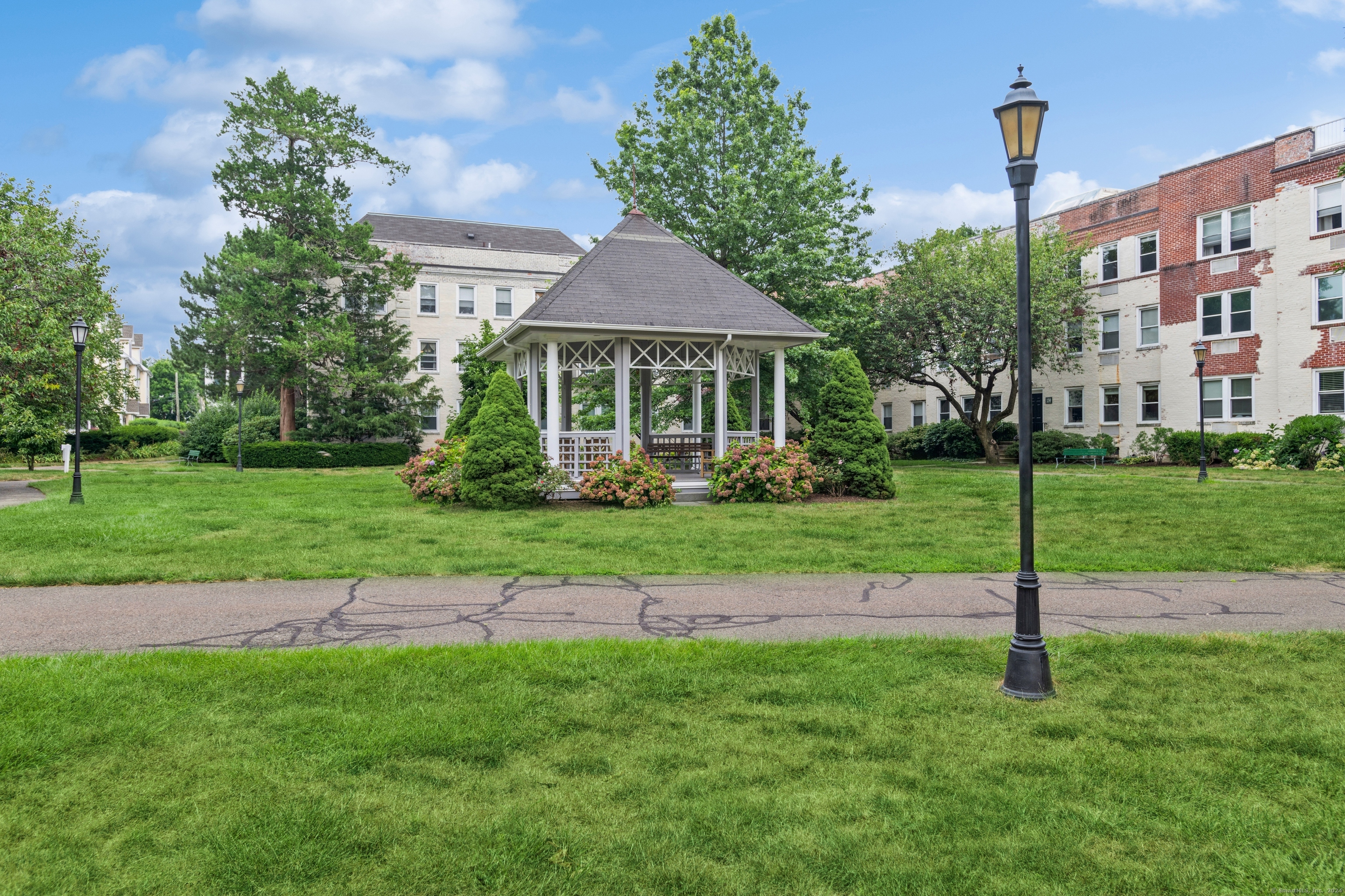 106 Summer Street, Stamford, Connecticut photo 1