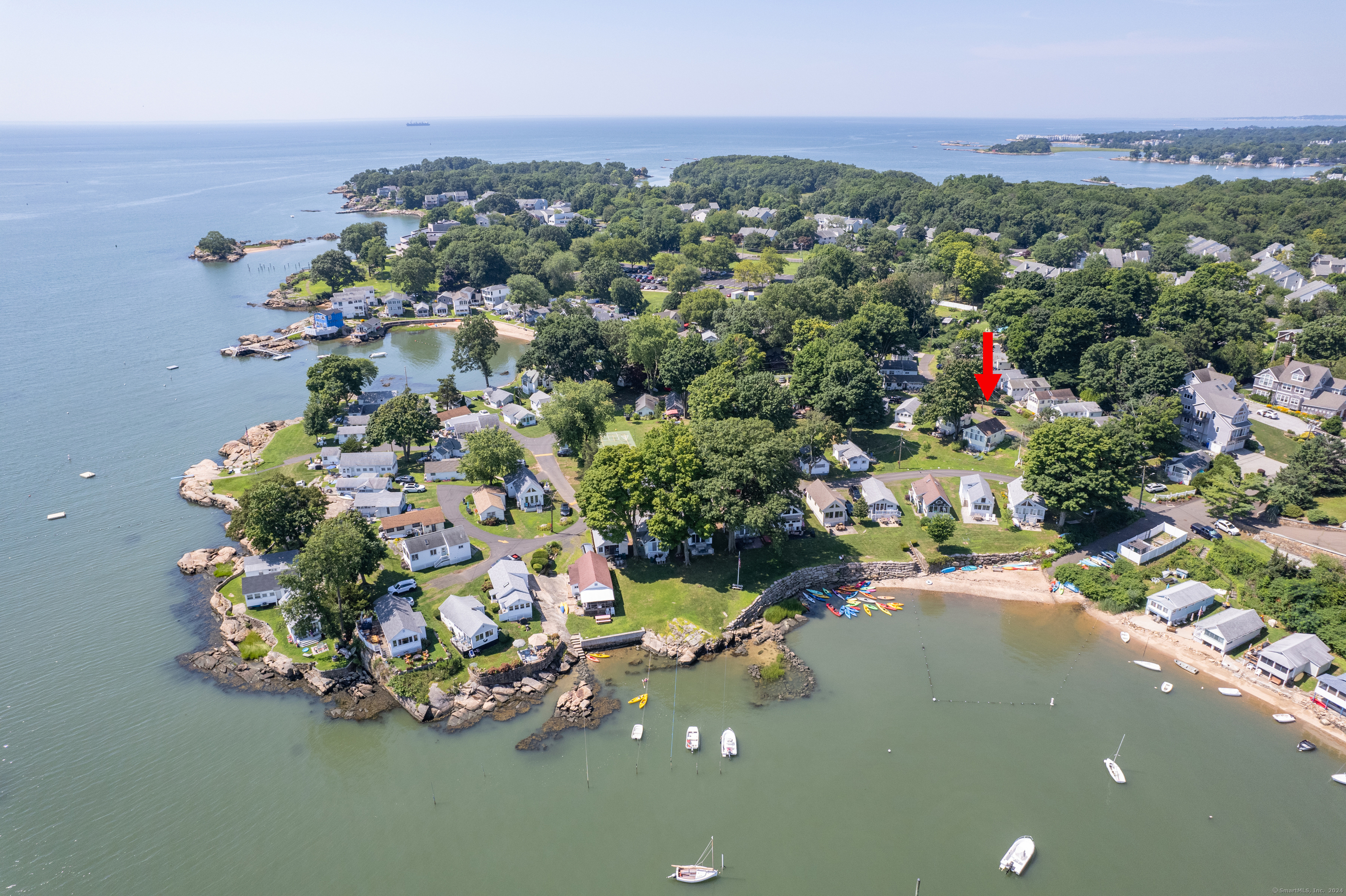 18 Lanphiers Cove, Branford, Connecticut 06405