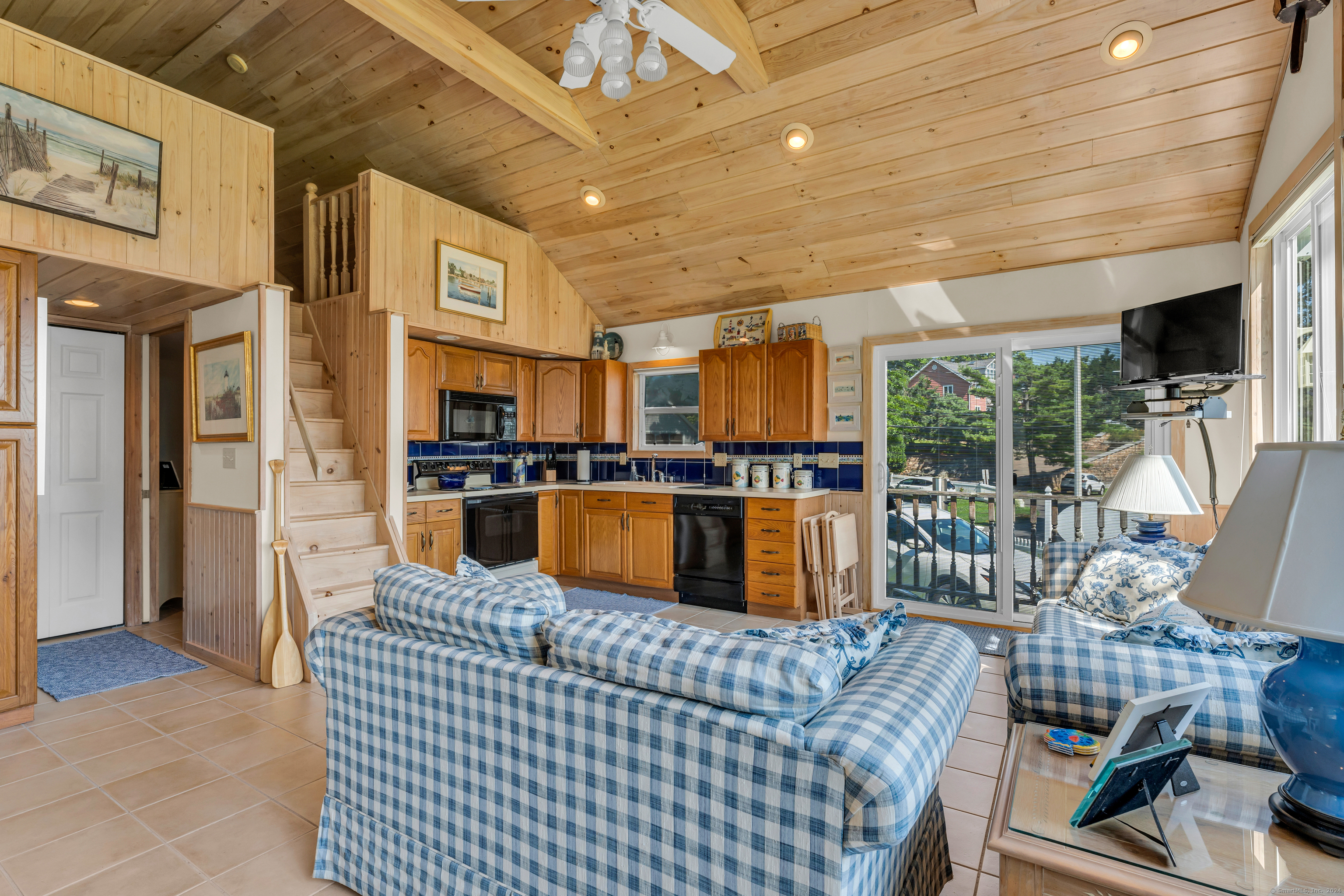 18 Lanphiers Cove, Branford, Connecticut 06405