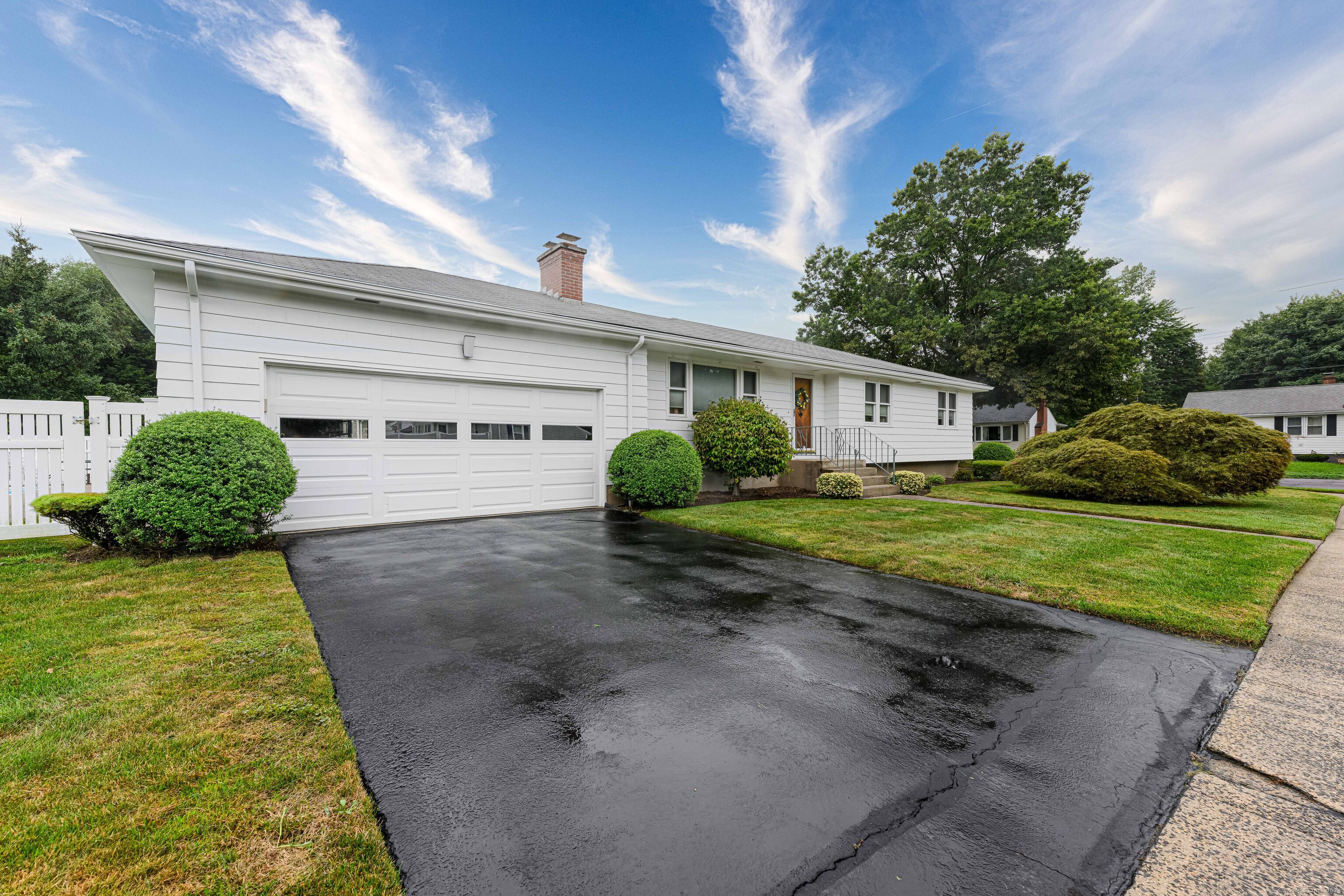 32 Fieldcrest Lane Hamden CT