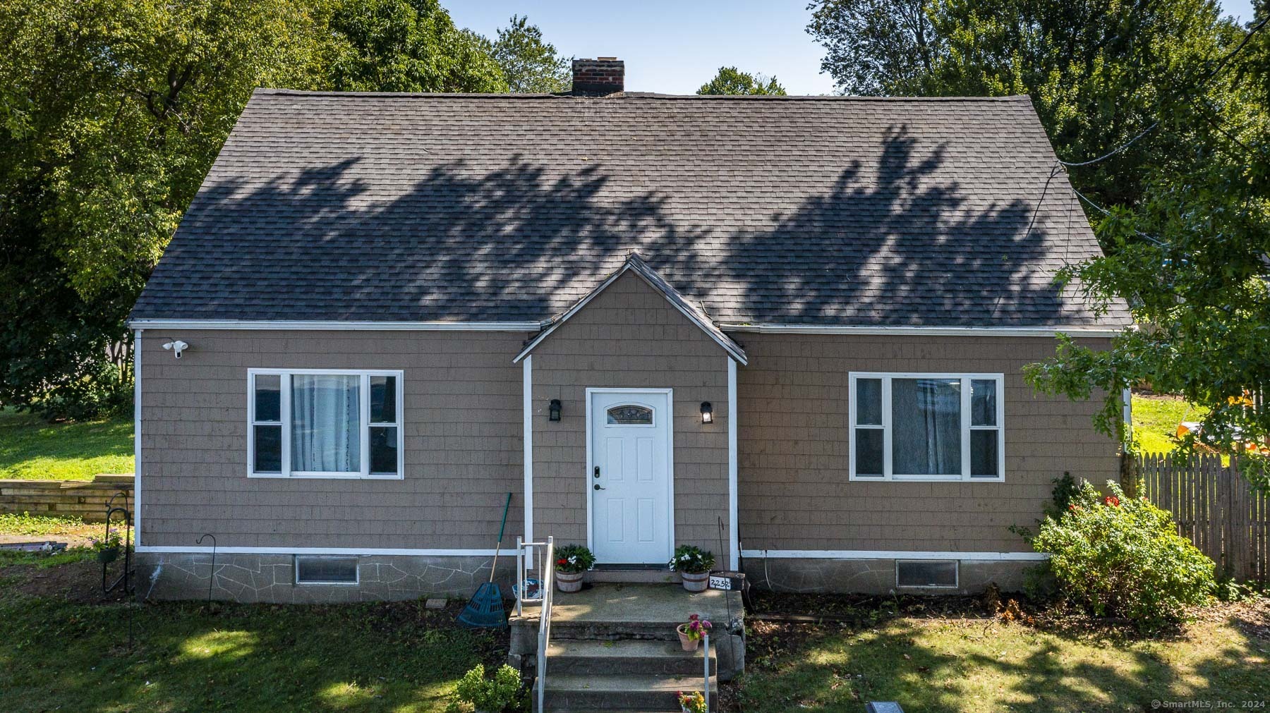 2252 Broadbridge, Stratford, Connecticut 06614