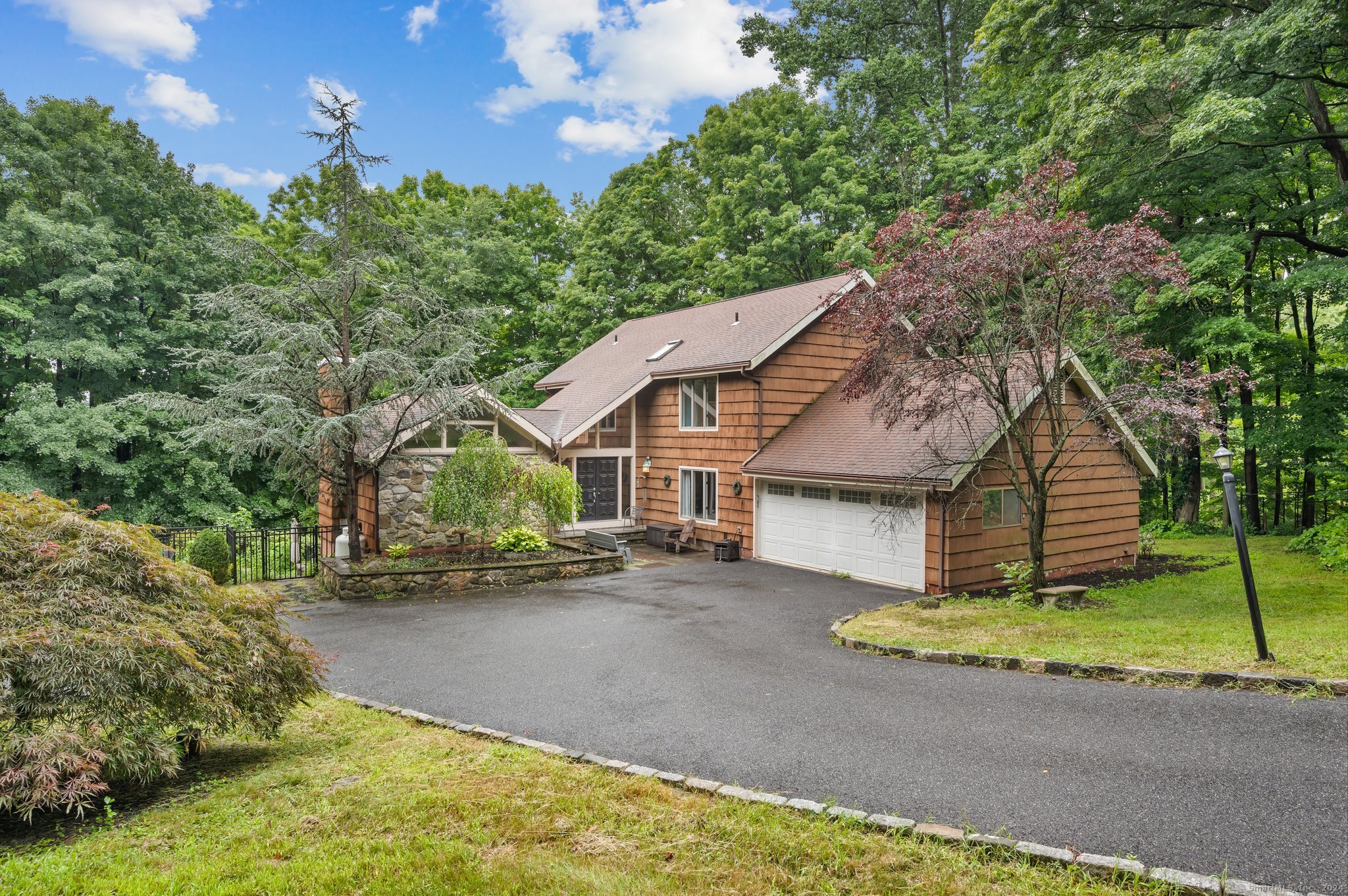 11 Jarrod, Danbury, Connecticut 06811