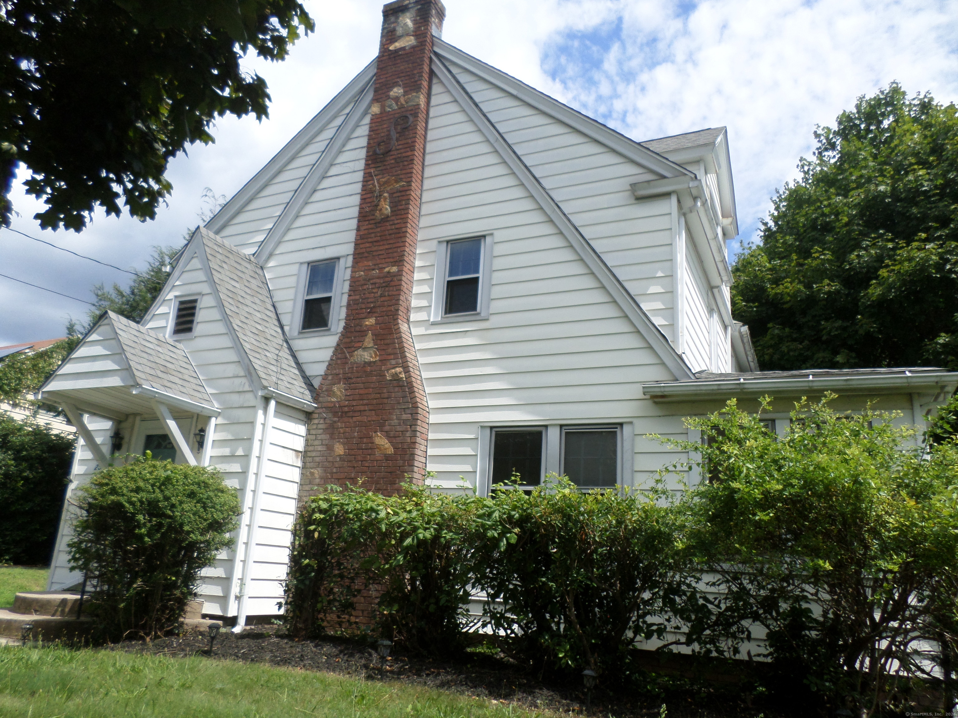 25 Dorrance, Hamden, Connecticut 06518