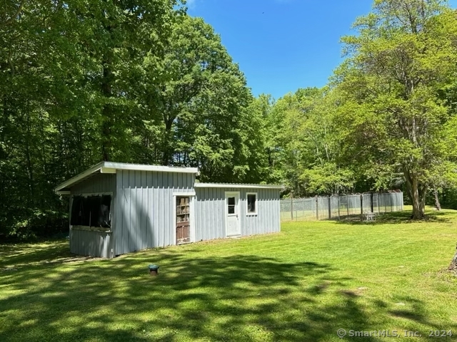 202 Crane Hollow, Bethlehem, Connecticut 06751