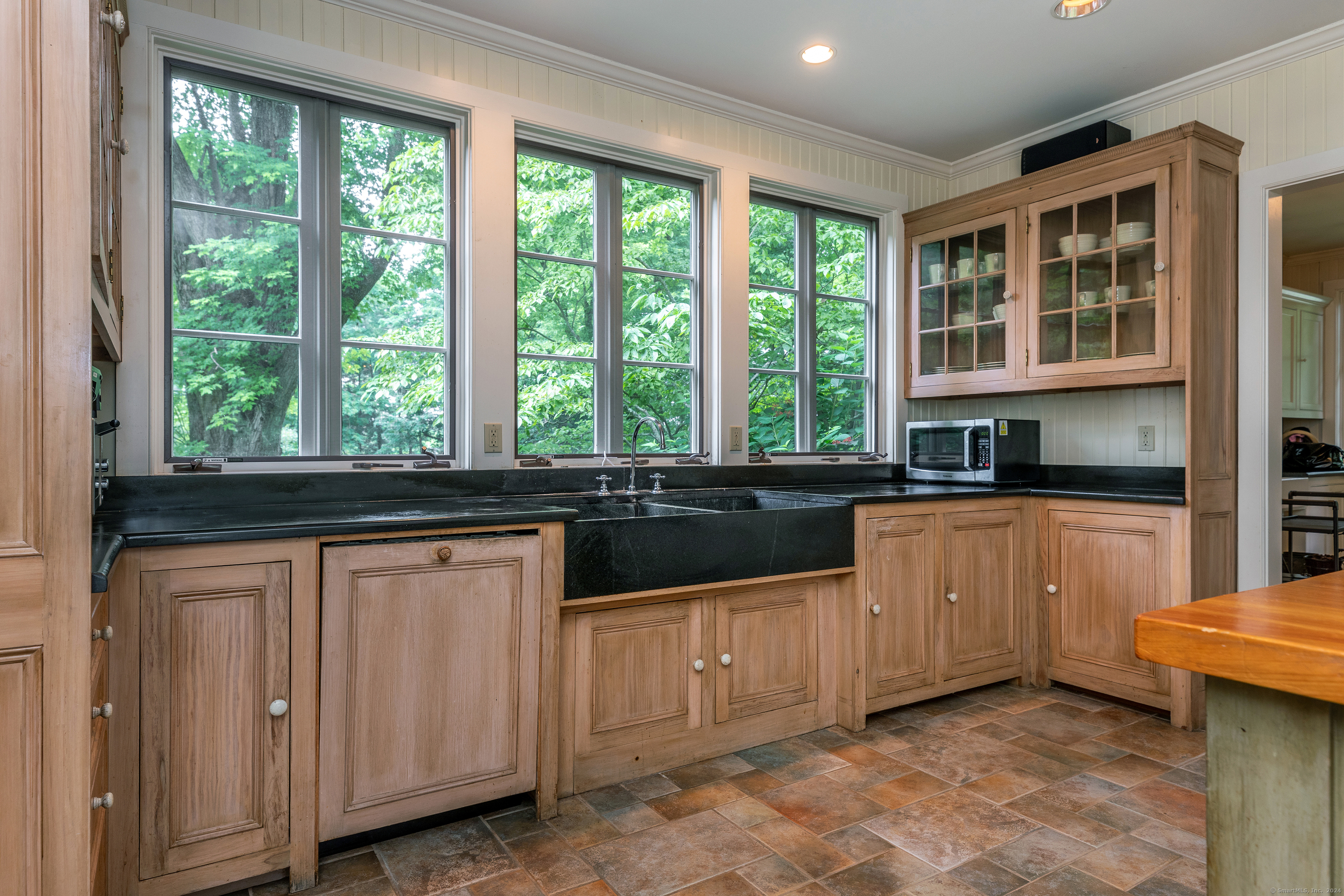 79 Hilltop, Sharon, 06069, 6 Bedrooms Bedrooms, ,5 BathroomsBathrooms,Single Family For Sale,For Sale,Hilltop,24039591