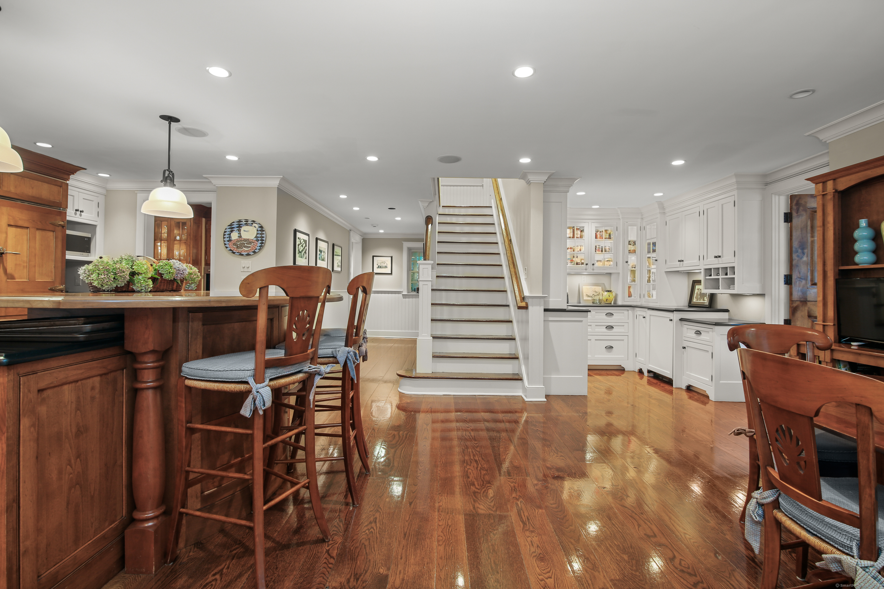 114 Ferris Hill, New Canaan, Connecticut 06840