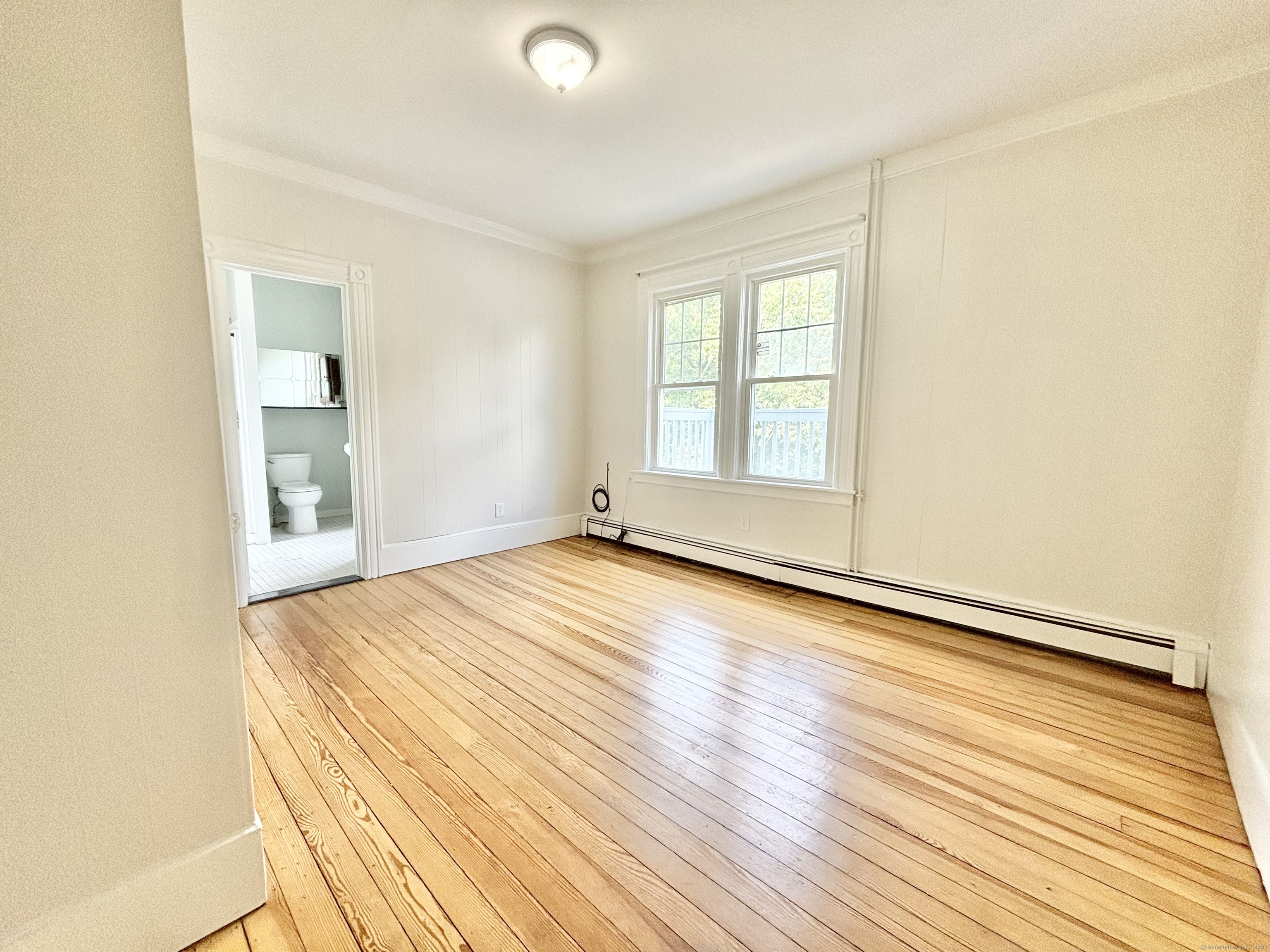 198 Ocean Drive East, Stamford, Connecticut photo 1