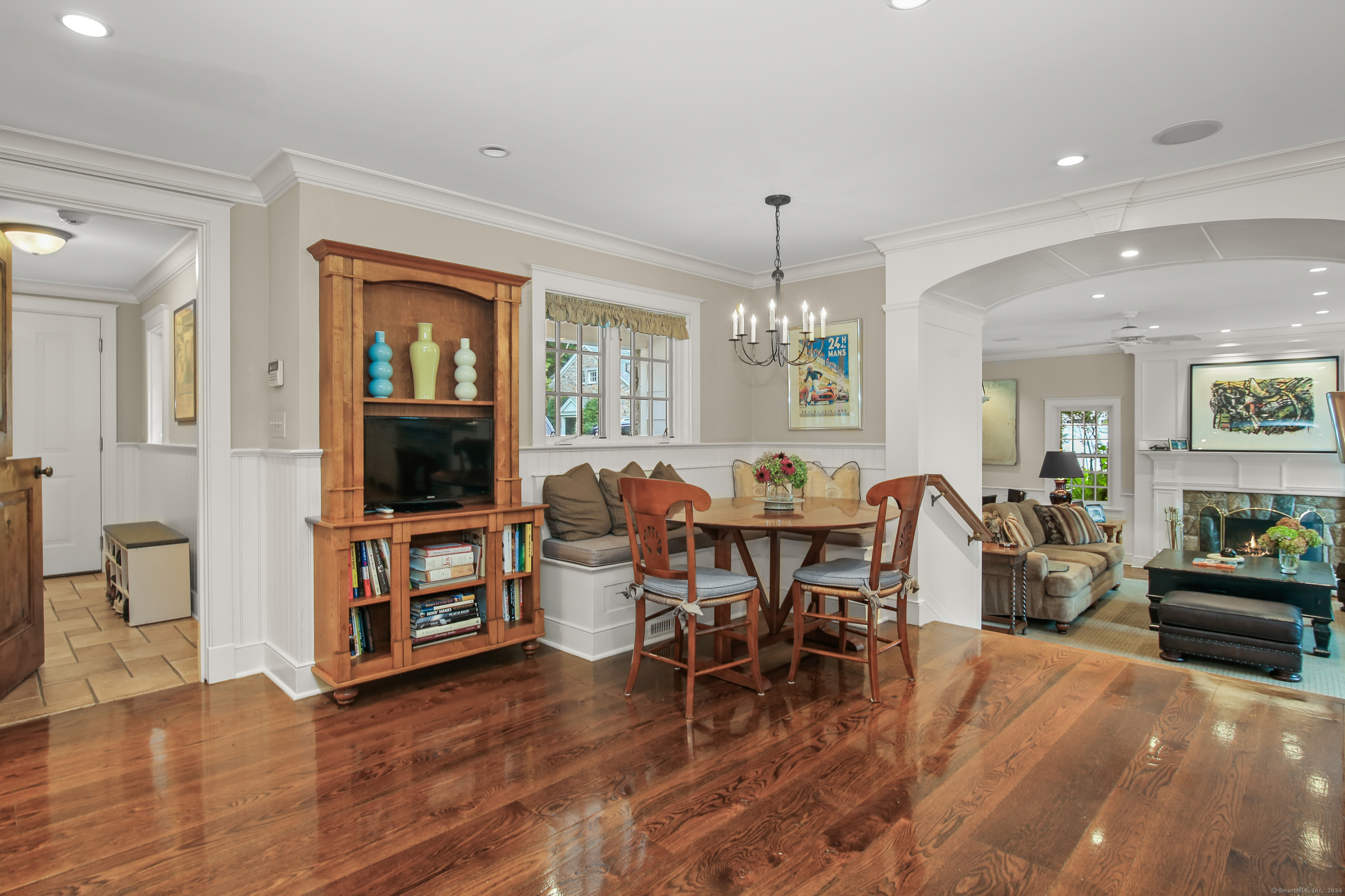 114 Ferris Hill, New Canaan, Connecticut 06840