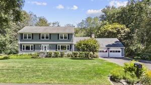 11 Lynnbrook Road
