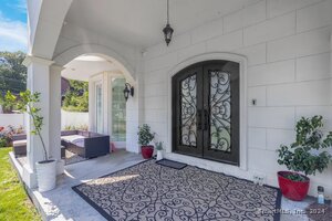 Homes for sale in Stamford, CT | 14 Barmore Dr, Stamford, CT 06905 | MLS# 24039965