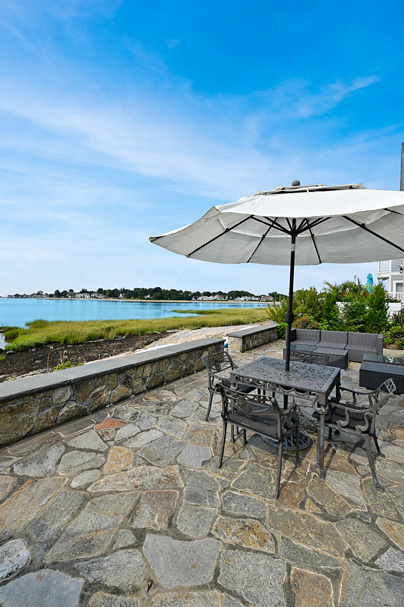 137 Ocean, West Haven, Connecticut 06516