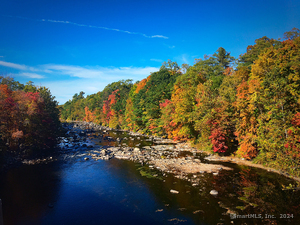 Homes for sale in Farmington, CT | 29 Mill St, Farmington, CT 06085 | MLS# 24040230