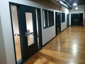 Homes for sale in Farmington, CT | 29 Mill St, Farmington, CT 06085 | MLS# 24040230