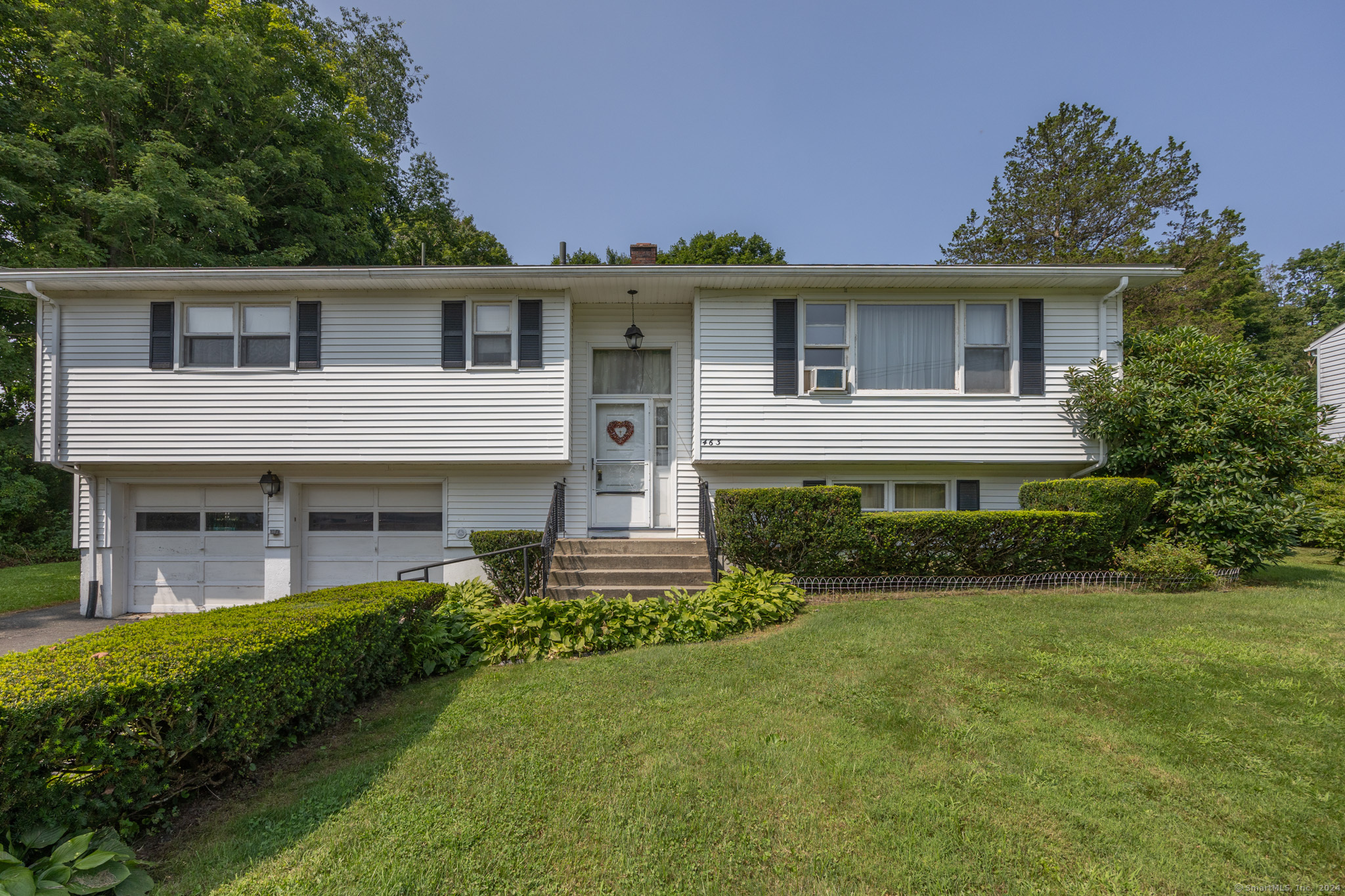 463 Chestnut Hill Avenue, Waterbury, CT 06704