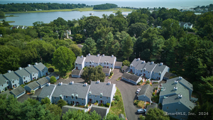 46 Edgewater Commons Lane, Unit 46