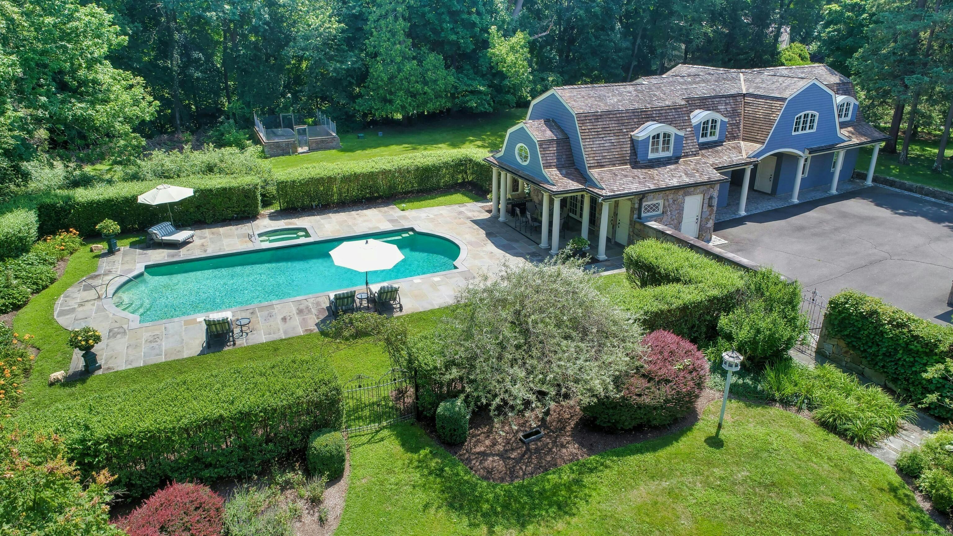 27 Country Club Ridgefield, Connecticut luxury properties, homewood ridgefield, shingle style colonial revival, homes with pool, Elsie de Wolfe, Glen Gate,  Silver Spring,  Silver Spring ridgefield, country club ridgefield