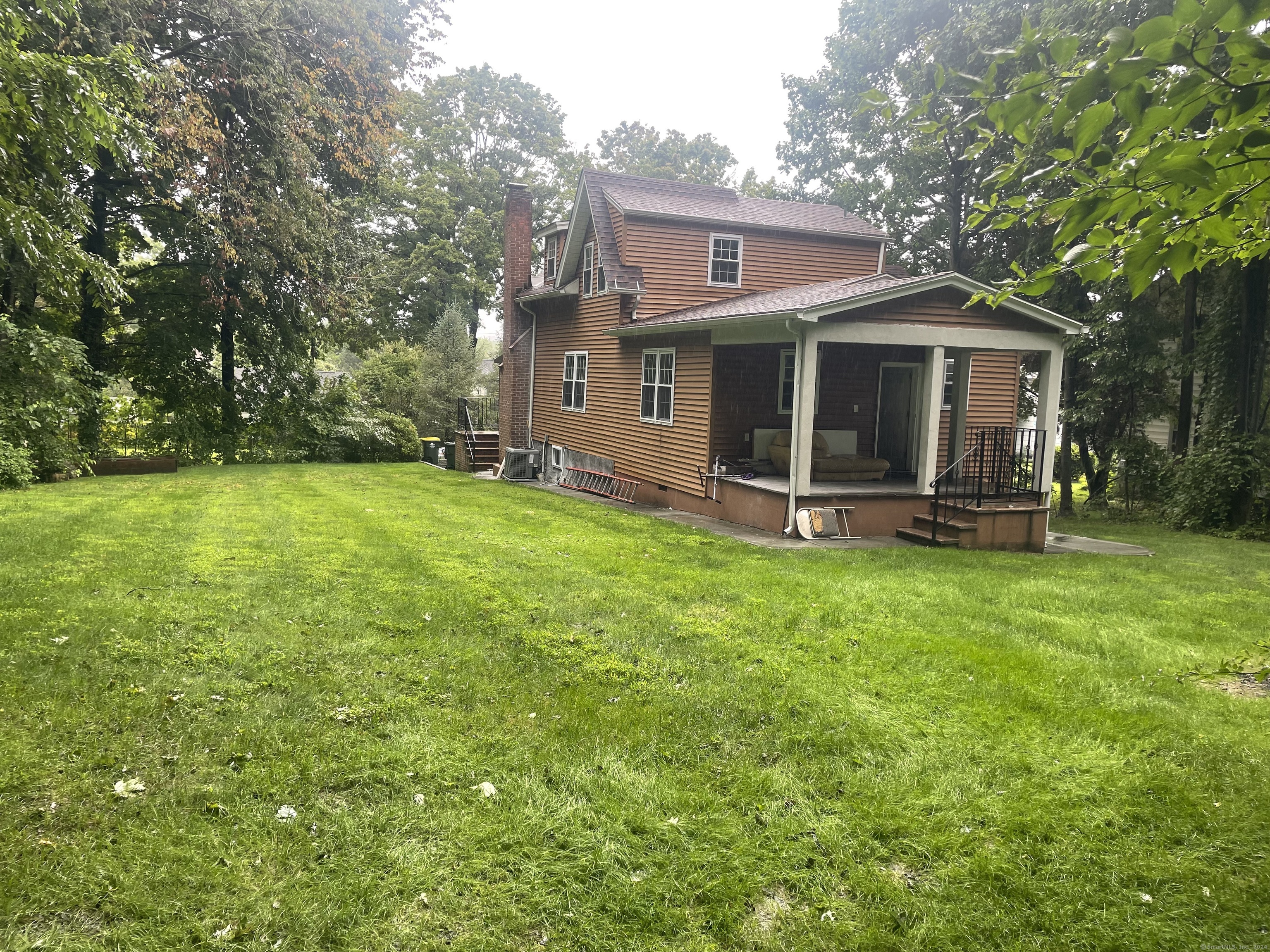 16 Blaine, Danbury, Connecticut 06810