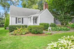 25 McAllister Avenue