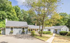 10 Gaylord Drive