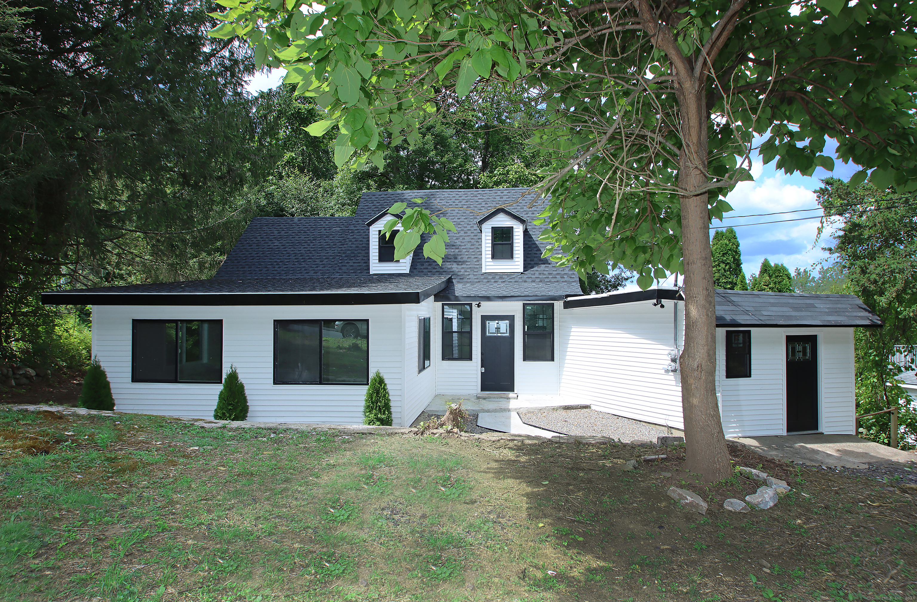 258 Prospect, Thomaston, Connecticut 06787