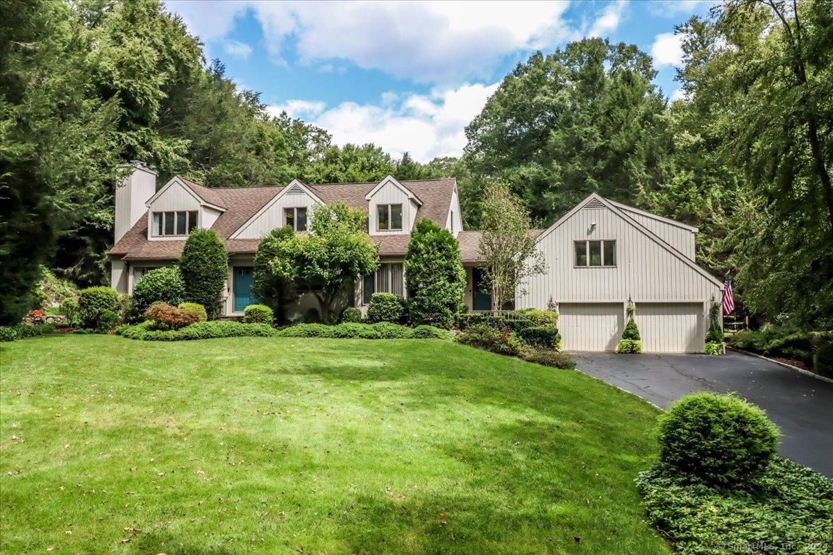 13 Deerfield, Brookfield, Connecticut 06804