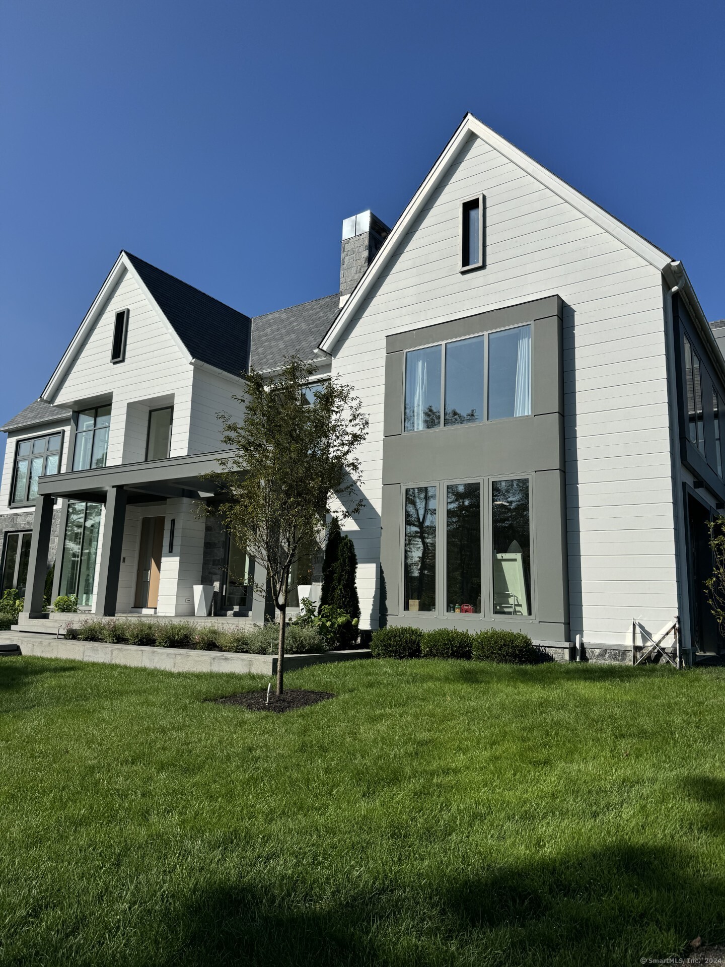 12 Mayflower, Westport, Connecticut 06880