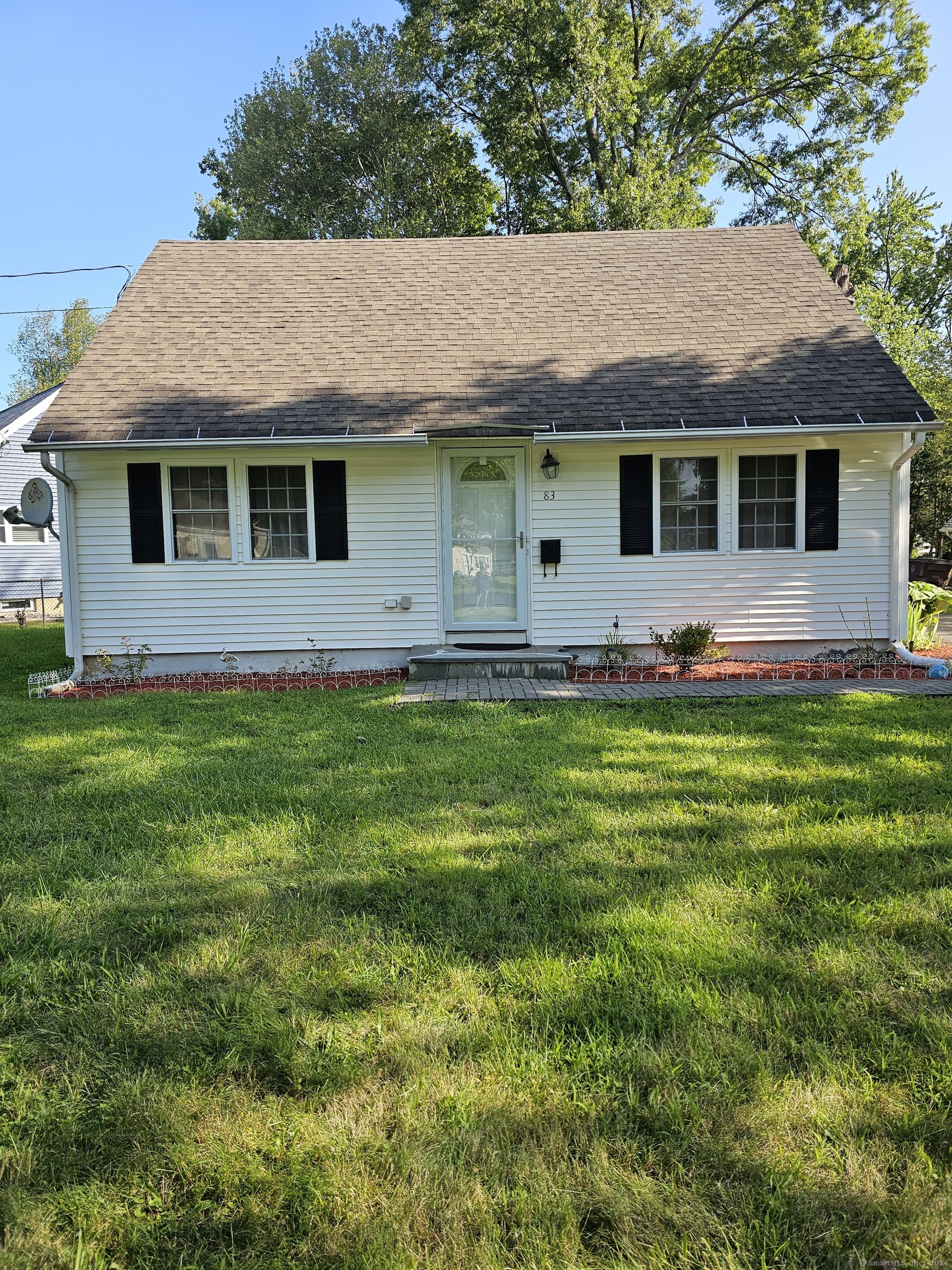 This two-story cape is a four-bedroom home on corner lot with a back deck, two full baths, space for either den or dining room. Central air and heat. The interior of this roomy house is newly painted, has newer kitchen floor and lots of natural light. Plenty of parking space in driveway. Well-kept and great landscape. It is close to schools, Central Connecticut State University, parks, Batterson Park Pond and Interstate 84. The Hospital for Special Care is nearby. The neighborhood is mixed with professionals, retirees and families. You will enjoy this home and neighborhood as the owner once did.