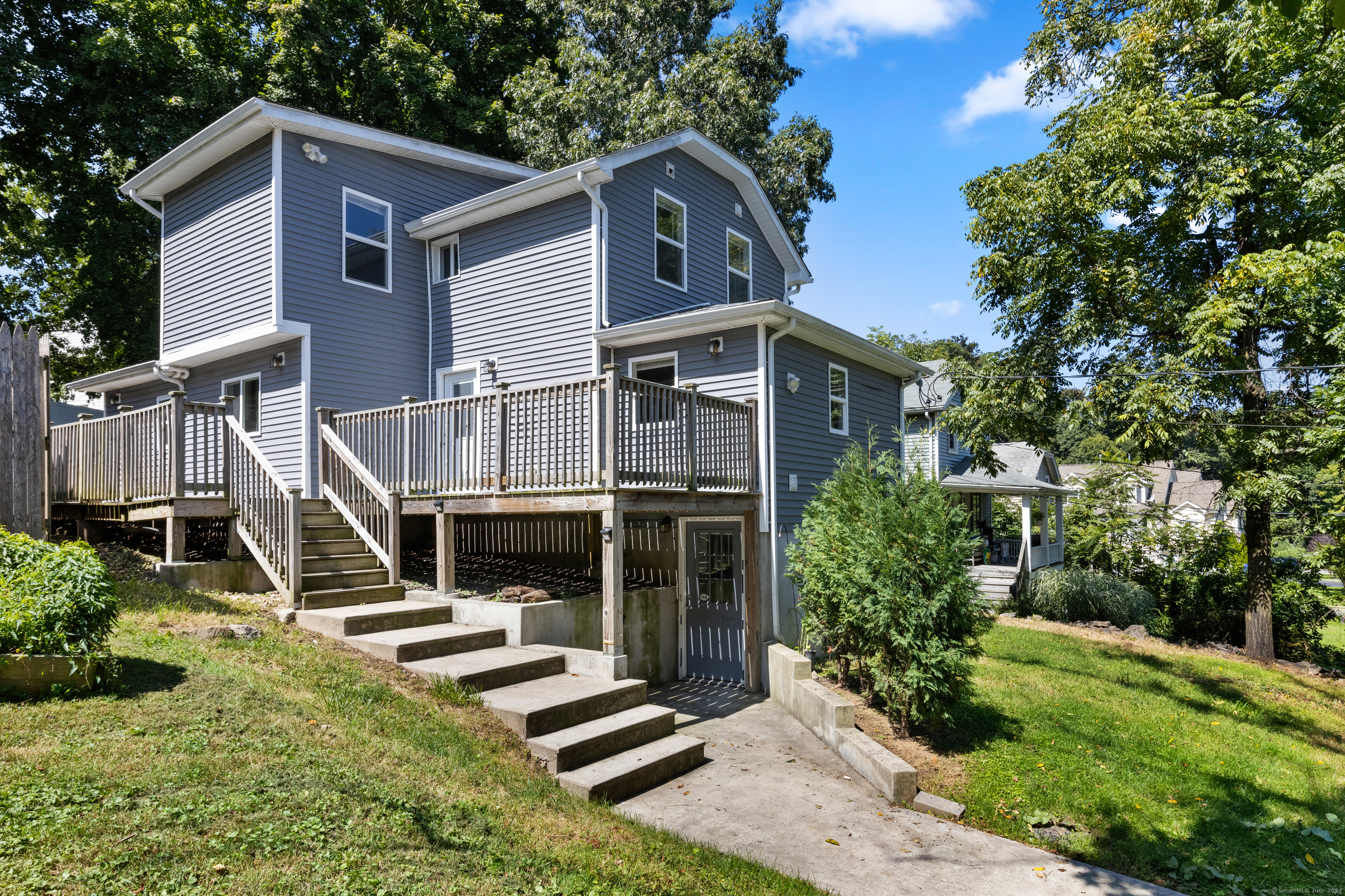 47 Riverside, Norwalk, Connecticut 06850