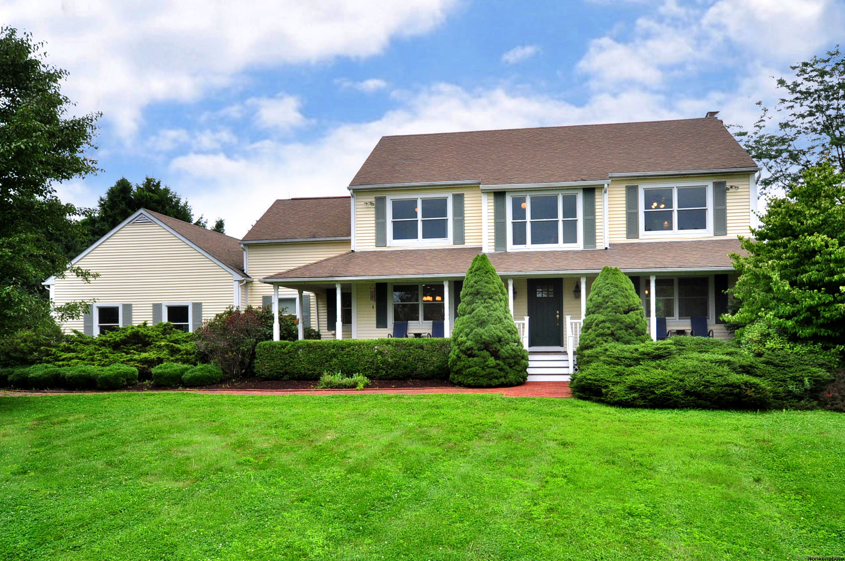 6 Beaver Pond Lane Bridgewater CT