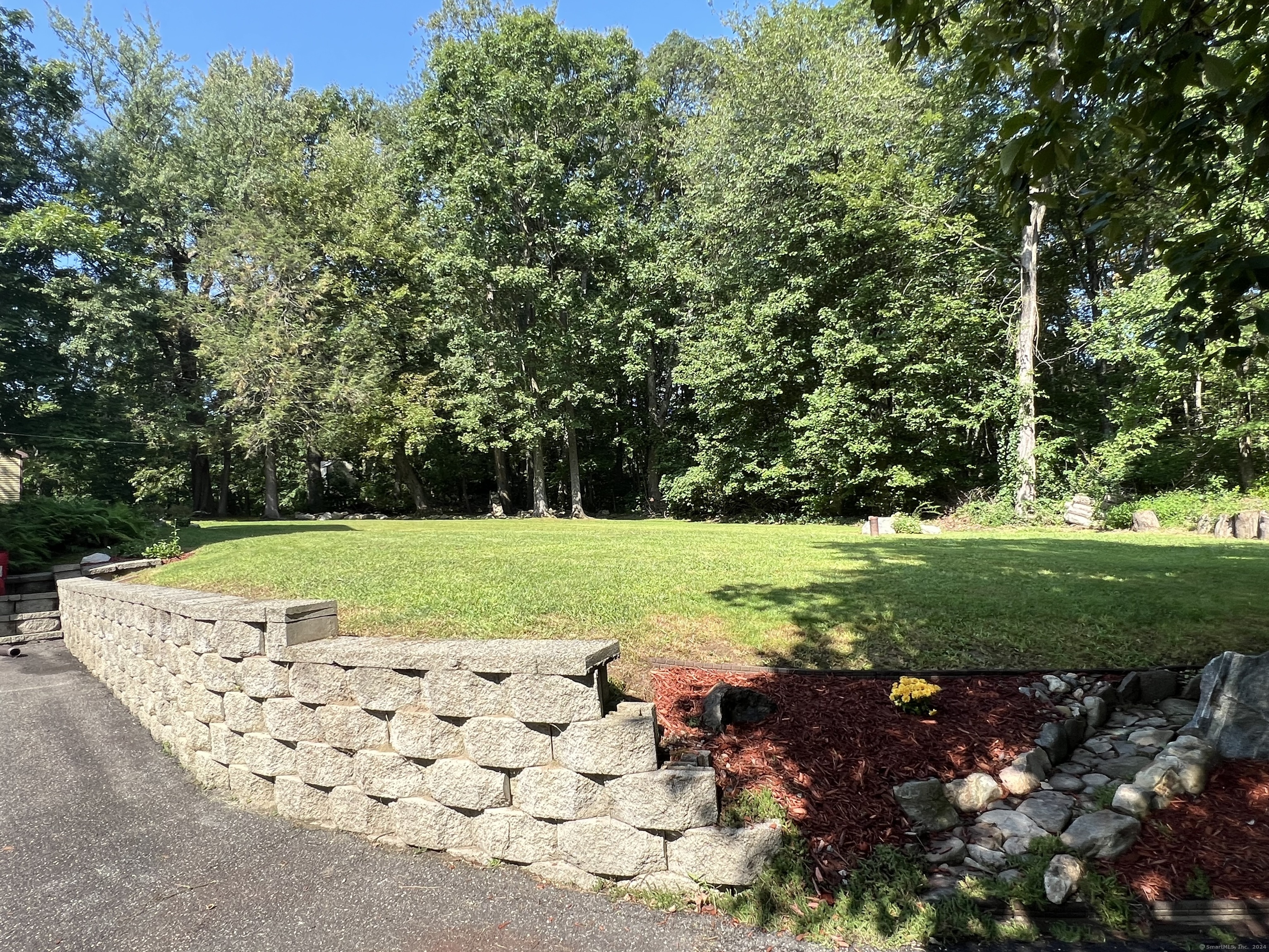 101 Lynnrich, Thomaston, Connecticut 06787