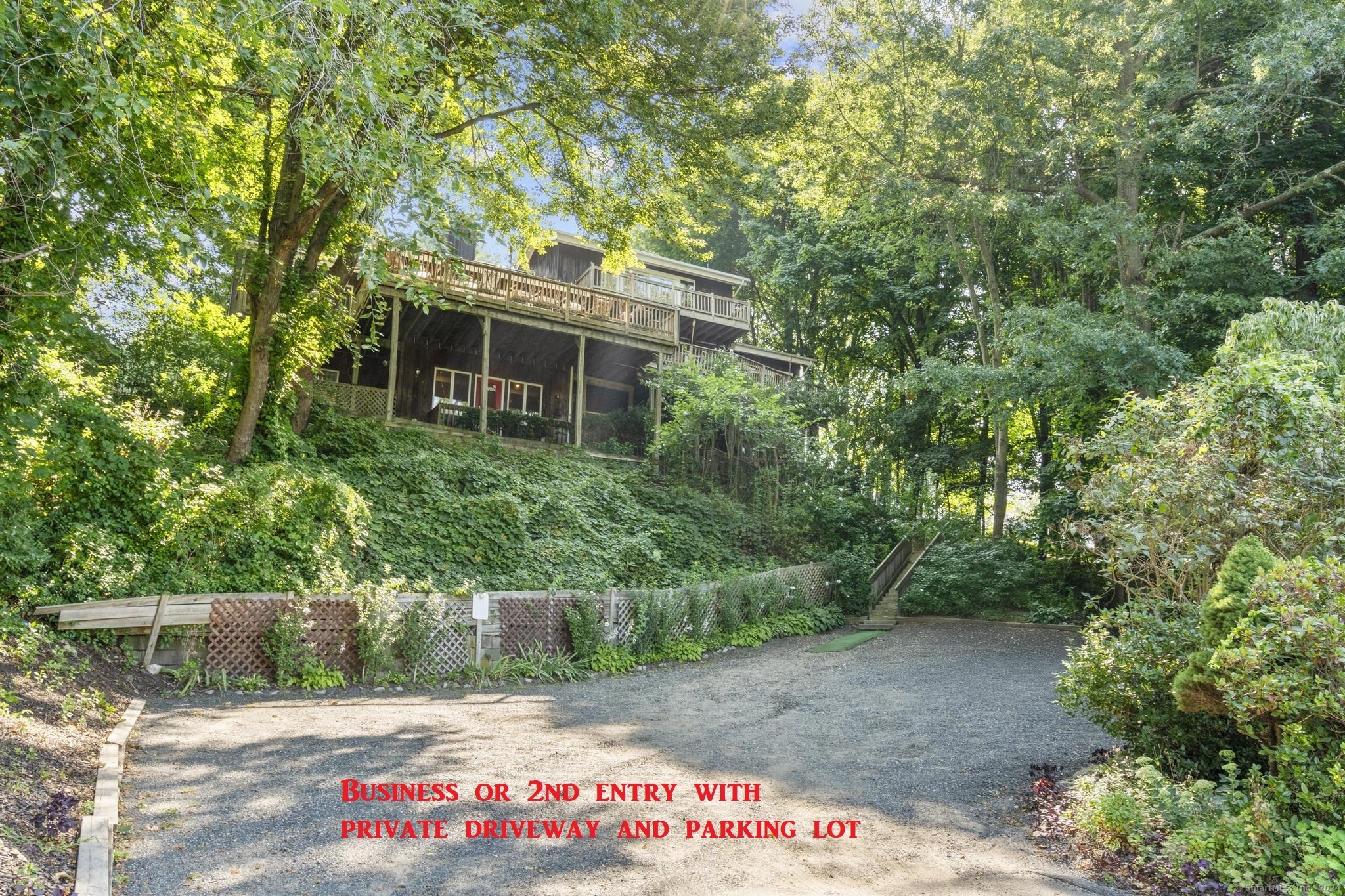 23 Segar, Danbury, Connecticut 06810