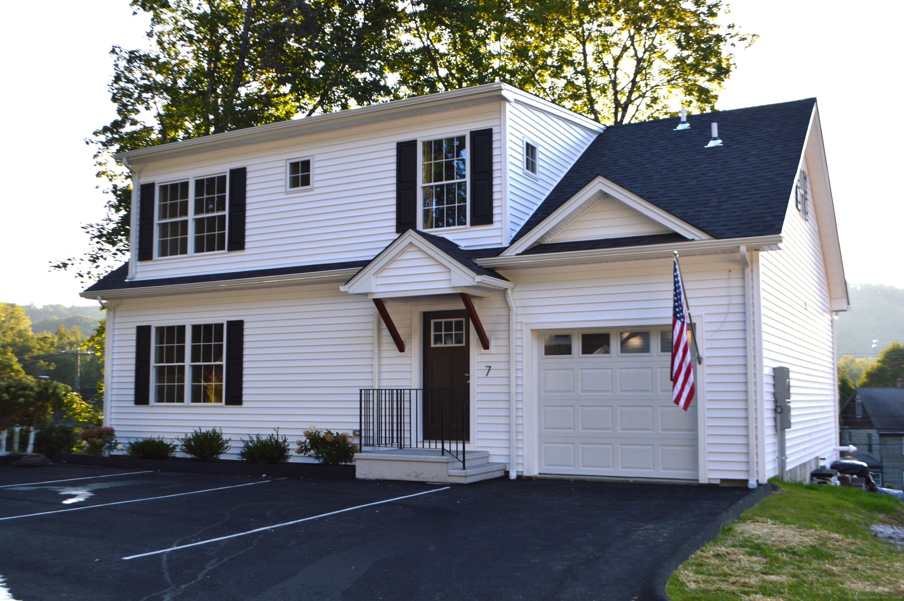 42 Plumtrees, Bethel, Connecticut 06801