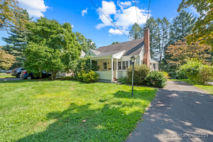 44 Bartlett Avenue