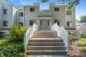 41 Rowayton Woods Drive, Unit 41