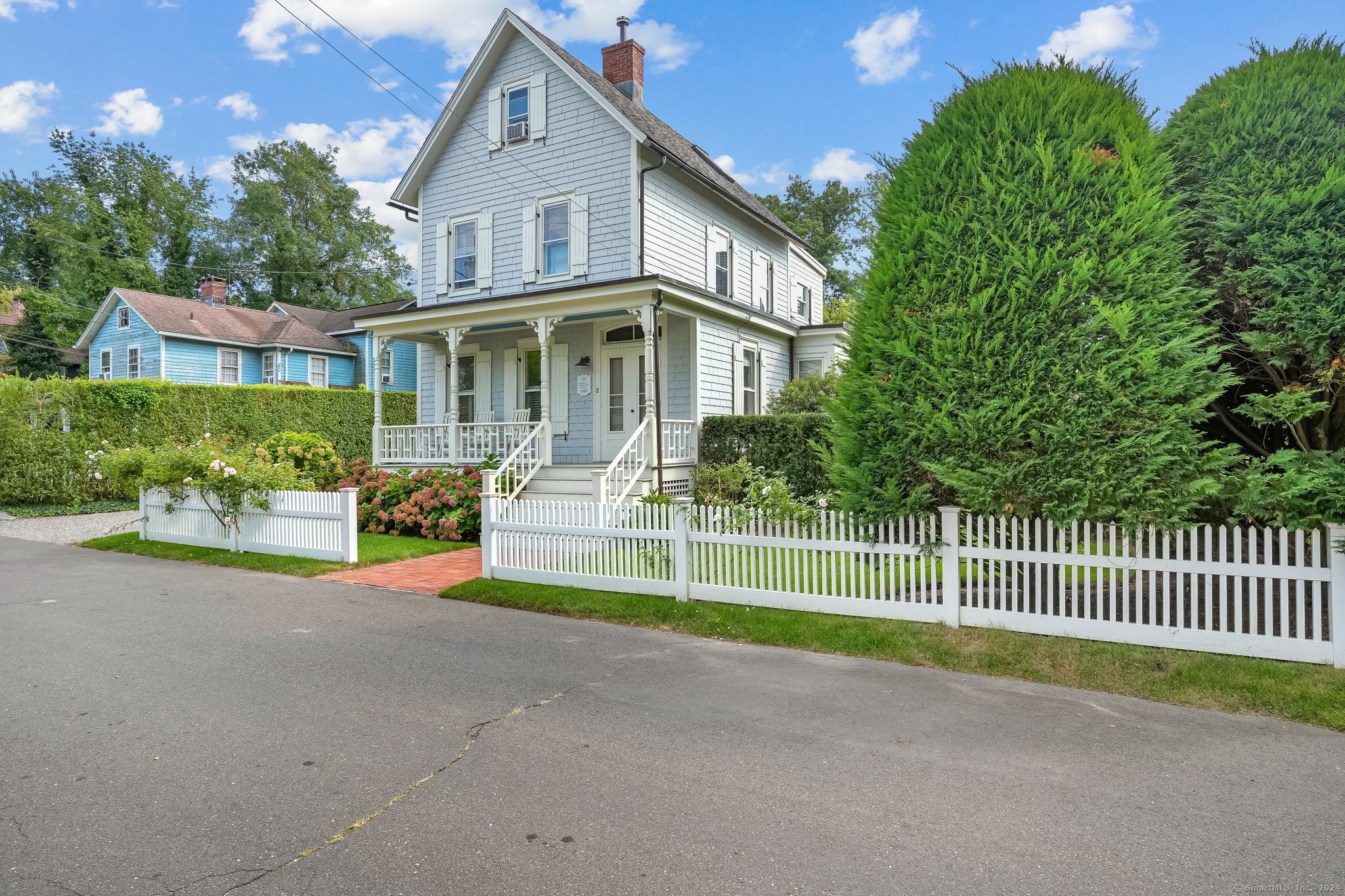 2 Logan Place, Norwalk, Connecticut photo 1