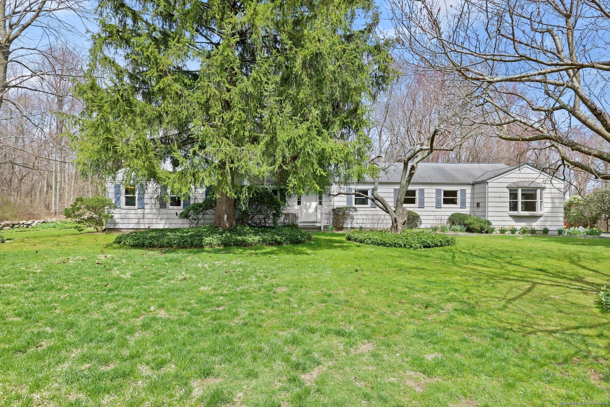511 Roxbury Road, Stamford, Connecticut photo 1