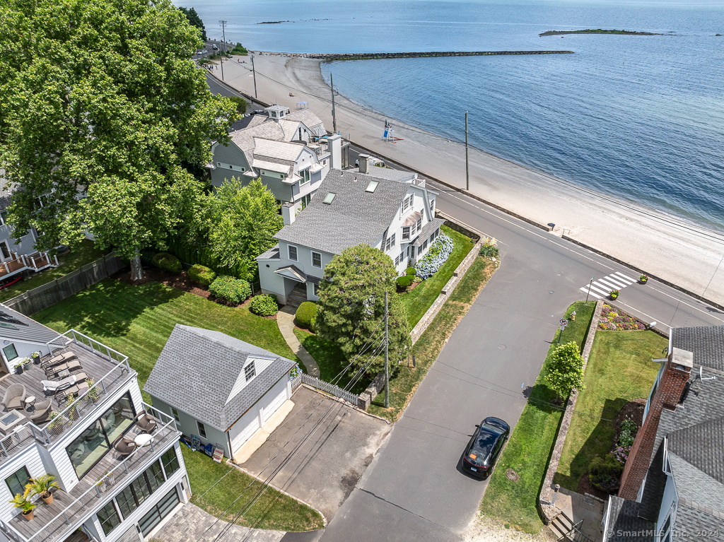 25 Soundview Westport, Connecticut luxury properties, long island sound properties, million dollar home westport, architect Robert Gault, soundview properties, soundview homes