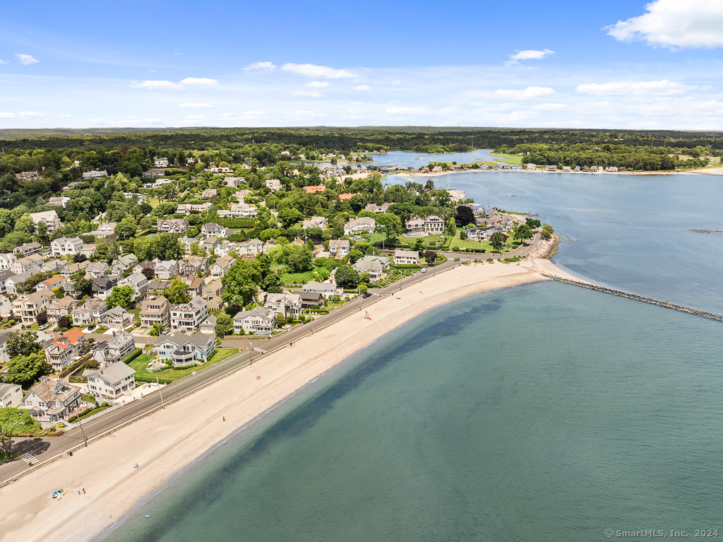 25 Soundview Westport, Connecticut luxury properties, long island sound properties, million dollar home westport, architect Robert Gault, soundview properties, soundview homes