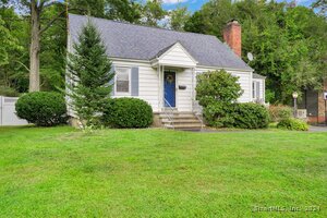 35 Leonard Place