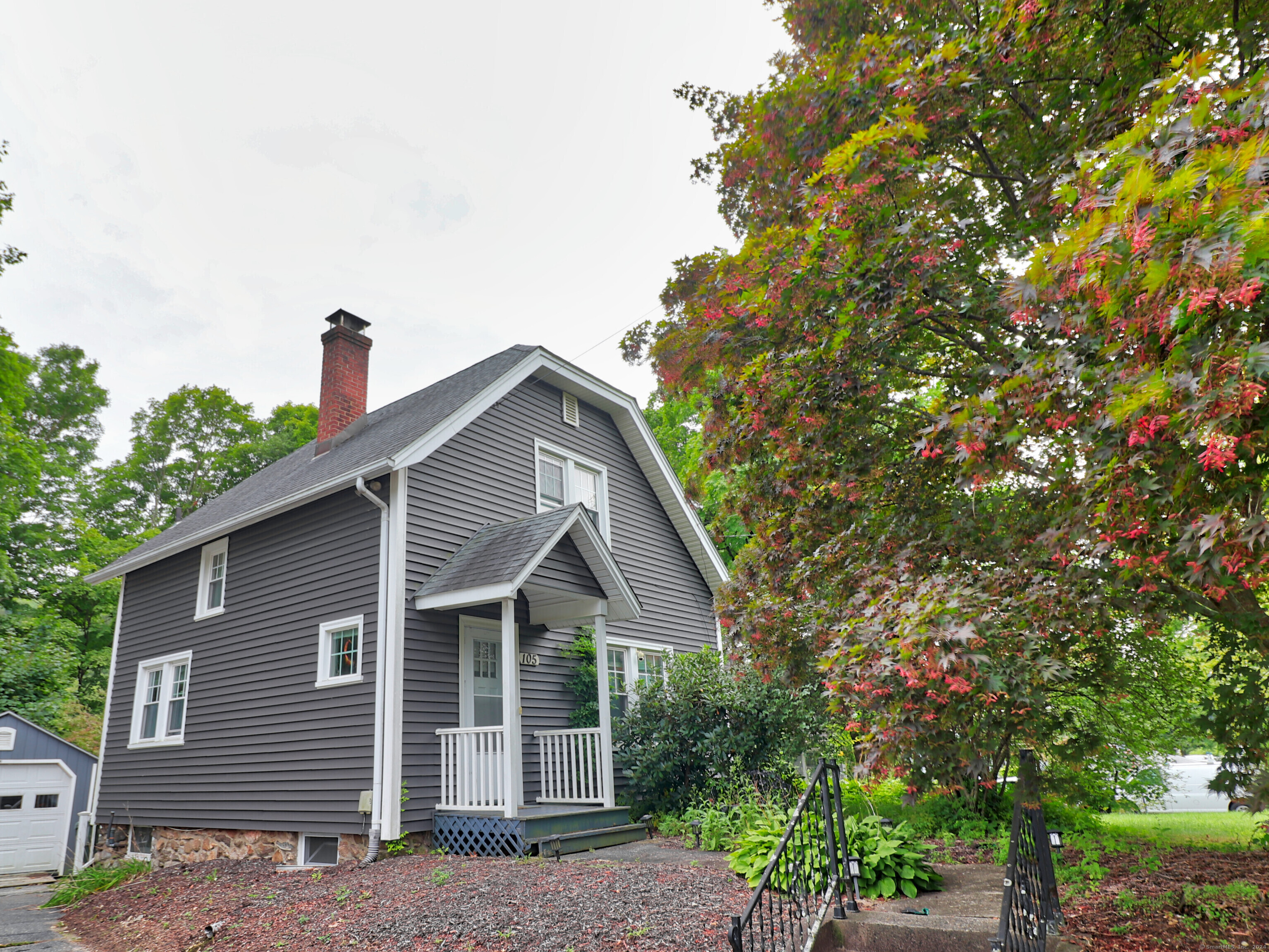 105 Watertown, Thomaston, Connecticut 06787