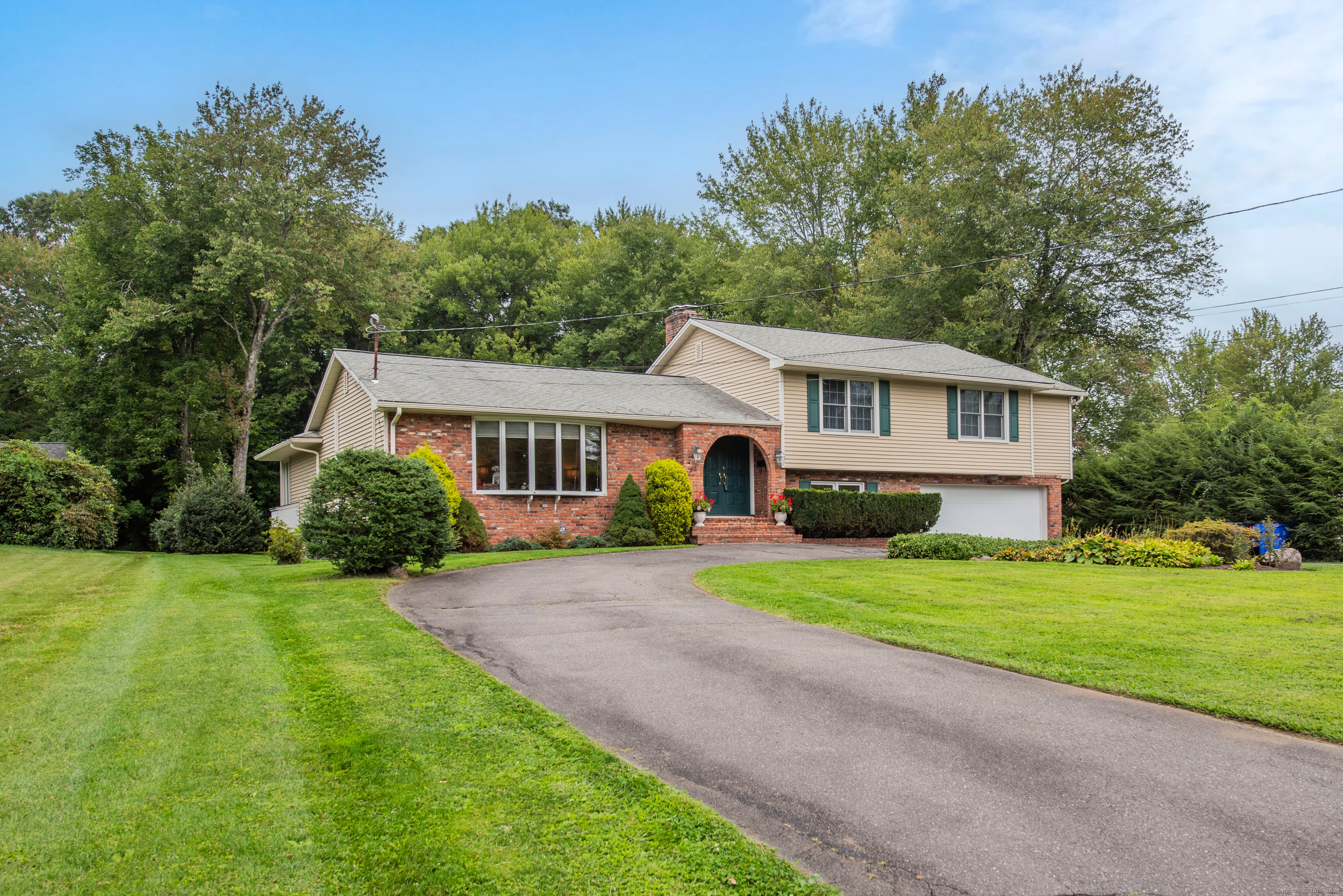 82 Buckwheat Hill, Watertown, Connecticut 06795