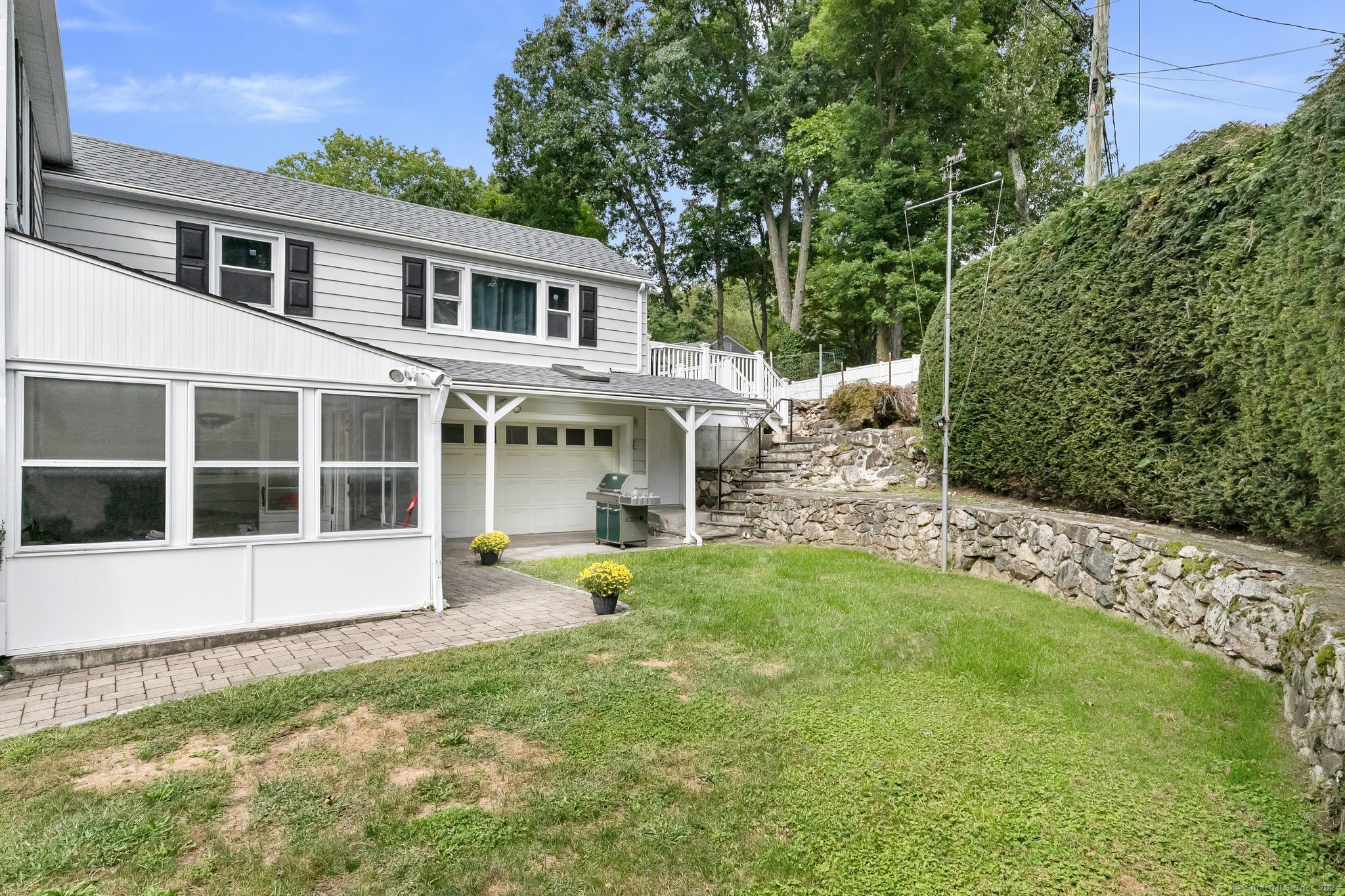 127 River, New Canaan, Connecticut 06840