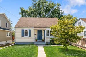 21 Van Buskirk Avenue