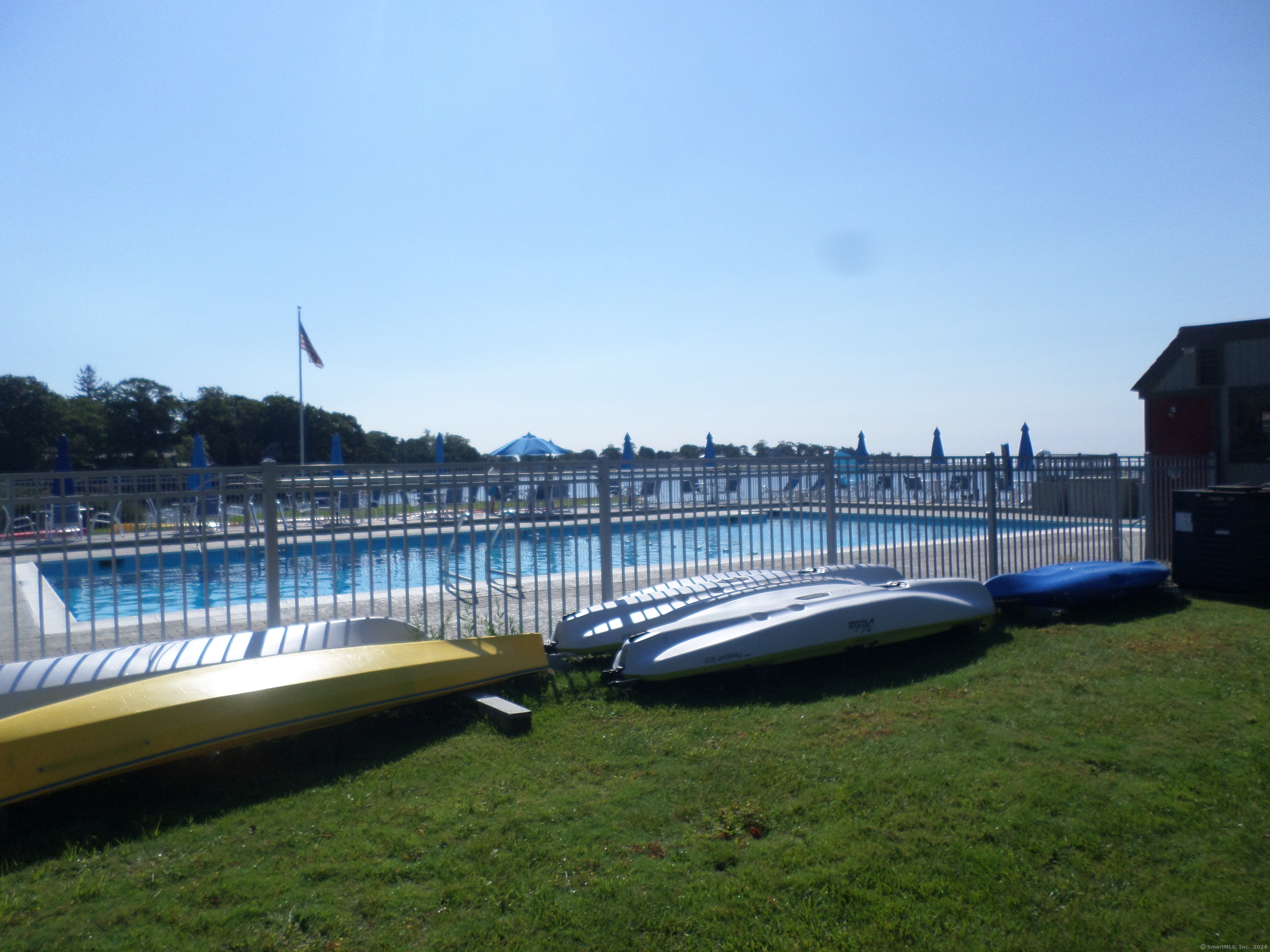 13 Harbour, Branford, Connecticut 06405