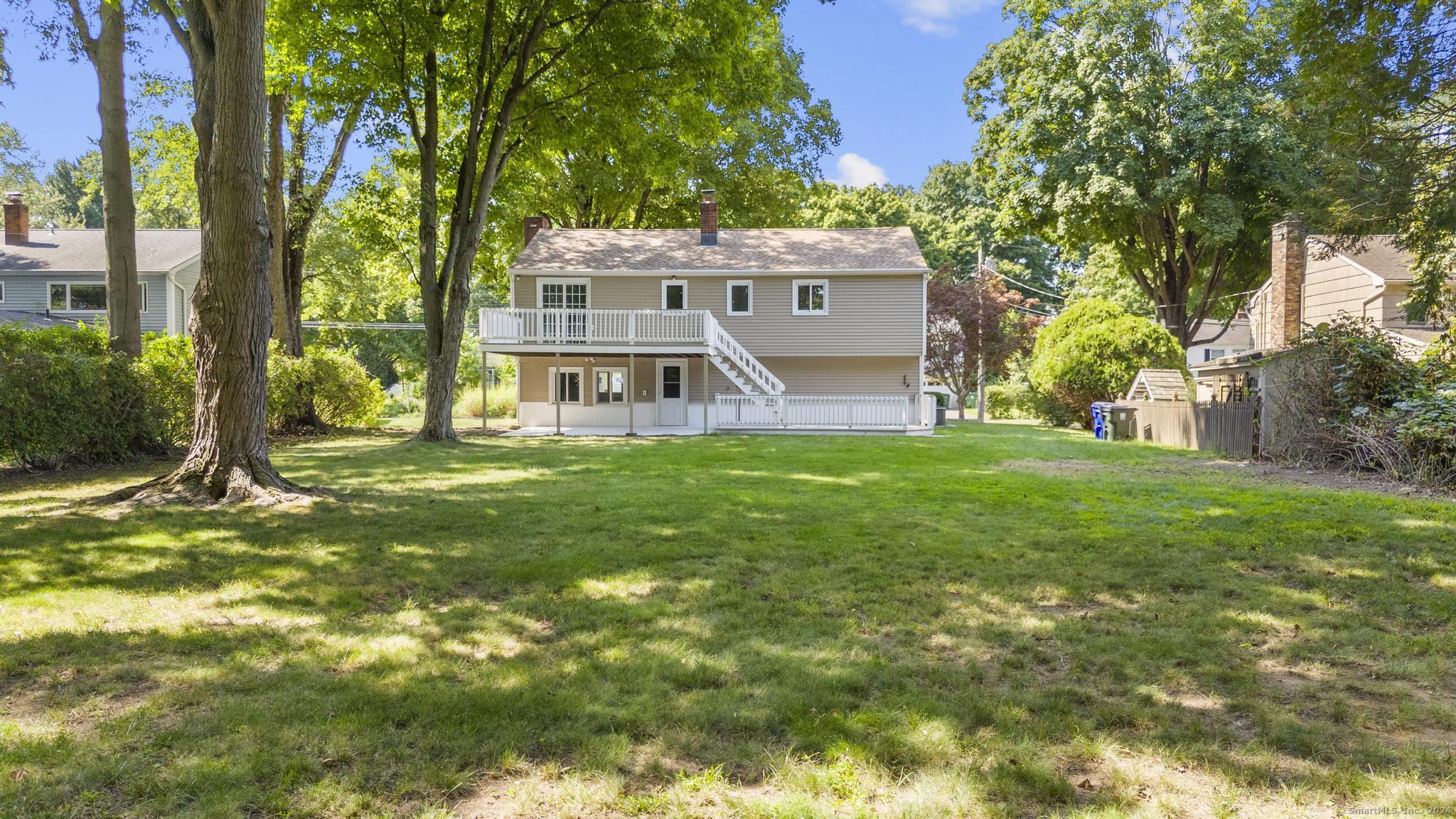 184 Sigwin Fairfield, Connecticut homes, University neighborhood